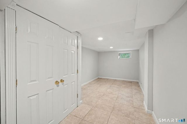 52 Francis Lane, Greenwich, CT 06831