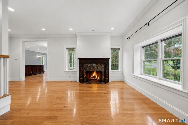 52 Francis Lane, Greenwich, CT 06831