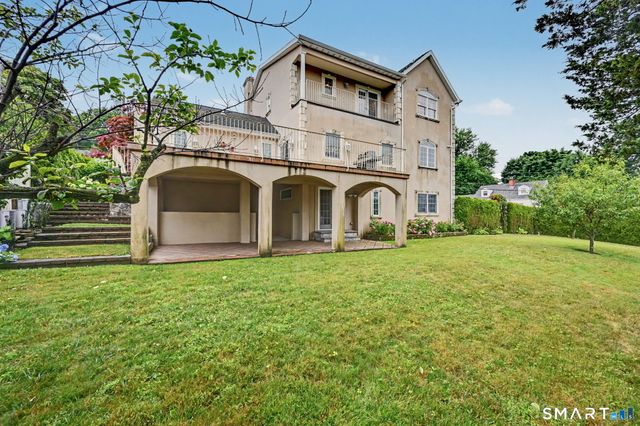 52 Francis Lane, Greenwich, CT 06831