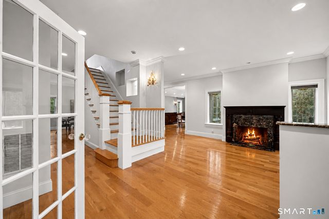 52 Francis Lane, Greenwich, CT 06831