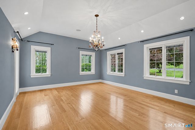 52 Francis Lane, Greenwich, CT 06831