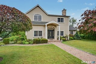 52 Francis Lane, Greenwich, CT 06831