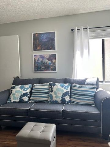 8025 Whispering Palm Drive, Boca Raton, FL 33496