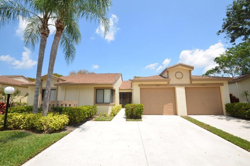 8025 Whispering Palm Drive, Boca Raton, FL 33496