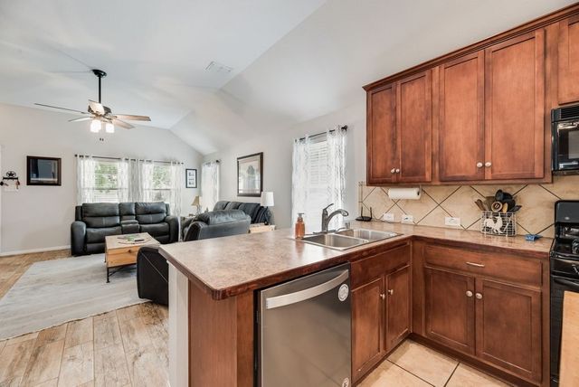 13708 Trail Break Drive, Fort Worth, TX 76052