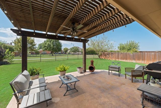 13708 Trail Break Drive, Fort Worth, TX 76052
