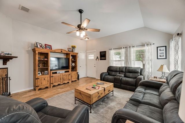 13708 Trail Break Drive, Fort Worth, TX 76052