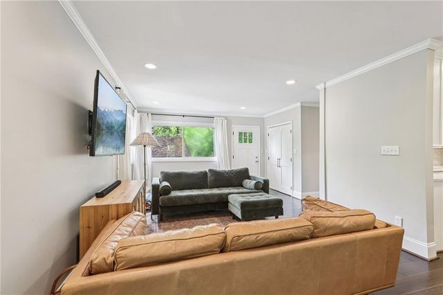 4872 Chamblee Tucker Road, Tucker, GA 30084