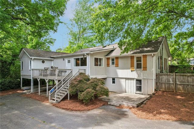 4872 Chamblee Tucker Road, Tucker, GA 30084