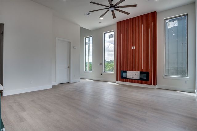 2518 Elk Trail, Granbury, TX 76048