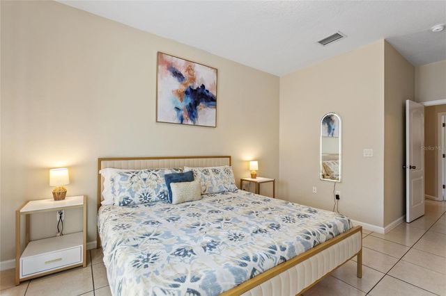 165 CAPTAIN HOOK WAY, Davenport, FL 33837