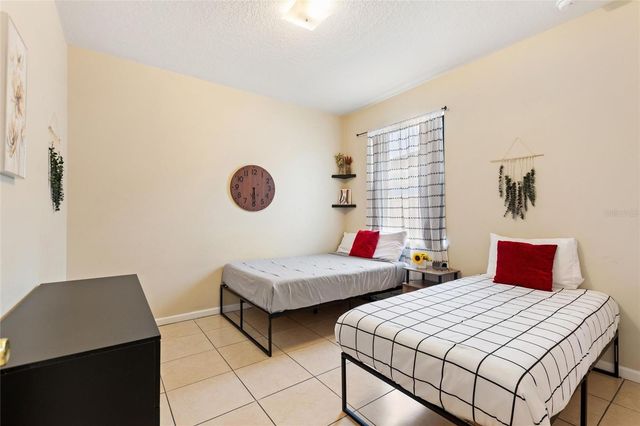 165 CAPTAIN HOOK WAY, Davenport, FL 33837