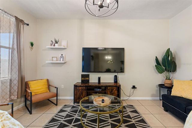 165 CAPTAIN HOOK WAY, Davenport, FL 33837