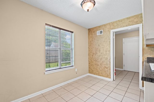 1032 GREENCLIFF RD, Collierville, TN 38017