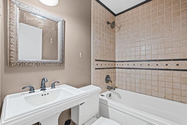 1032 GREENCLIFF RD, Collierville, TN 38017