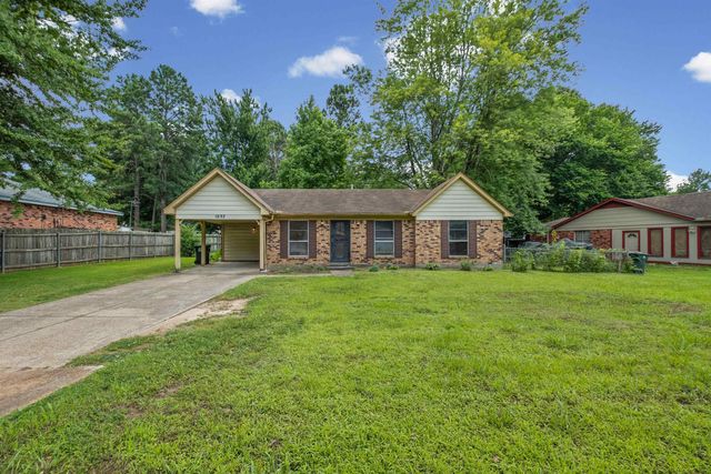 1032 GREENCLIFF RD, Collierville, TN 38017