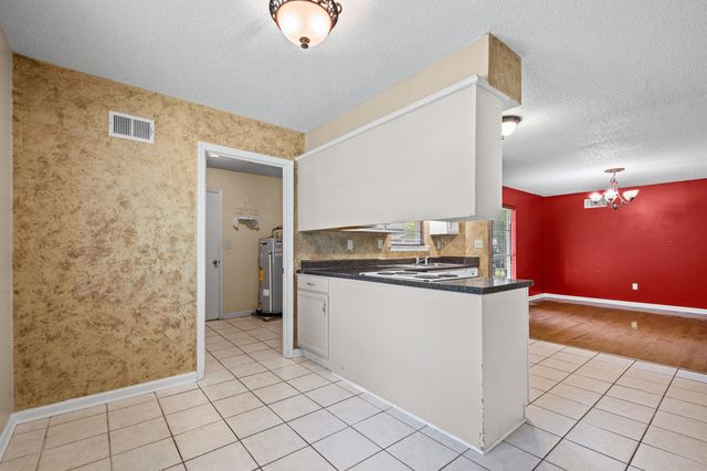 1032 GREENCLIFF RD, Collierville, TN 38017