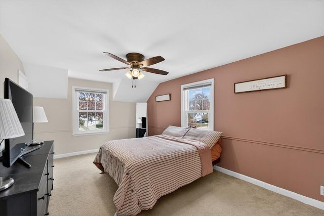 429 Shoreland DRIVE, Racine, WI 53402