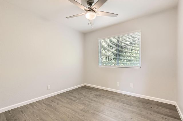 9201 Sedgemoor TRL B, Austin, TX 78748