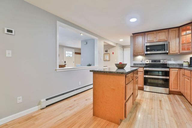 3 Trina Road, Salem, NH 03079