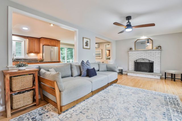 3 Trina Road, Salem, NH 03079