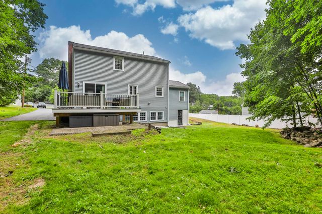 3 Trina Road, Salem, NH 03079