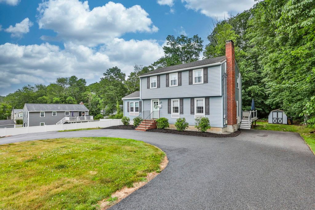 3 Trina Road, Salem, NH 03079