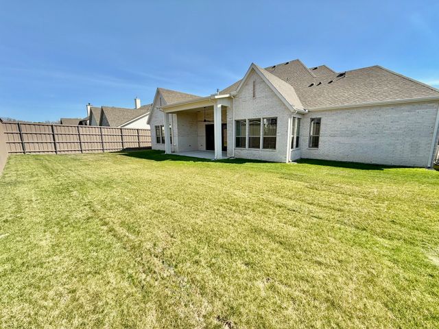 2018 Payton Way, Pottsboro, TX 75076