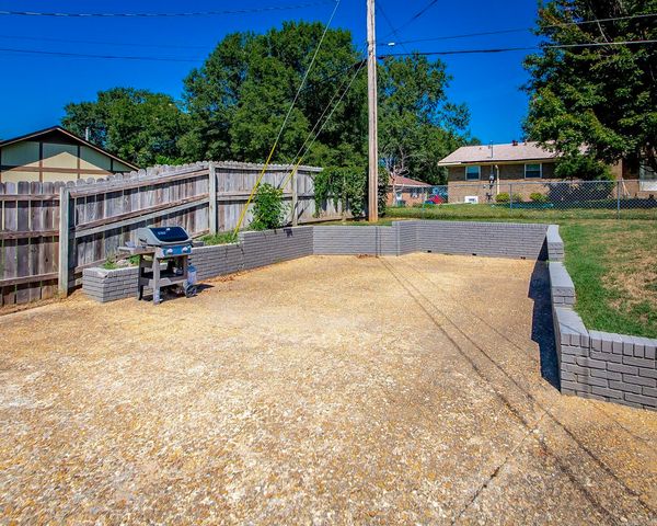 905 Cherry Hill Drive, North Little Rock, AR 72116