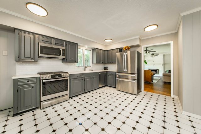 905 Cherry Hill Drive, North Little Rock, AR 72116