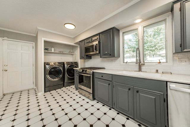 905 Cherry Hill Drive, North Little Rock, AR 72116