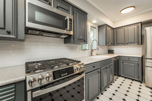 905 Cherry Hill Drive, North Little Rock, AR 72116