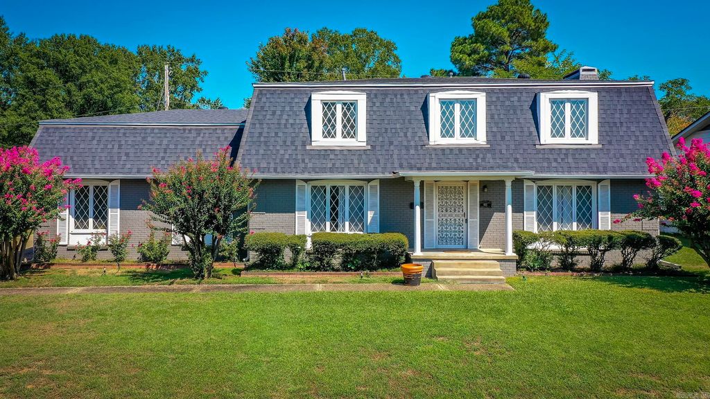 905 Cherry Hill Drive, North Little Rock, AR 72116