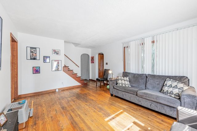 2910 E 138 Place, Burnham, IL 60633