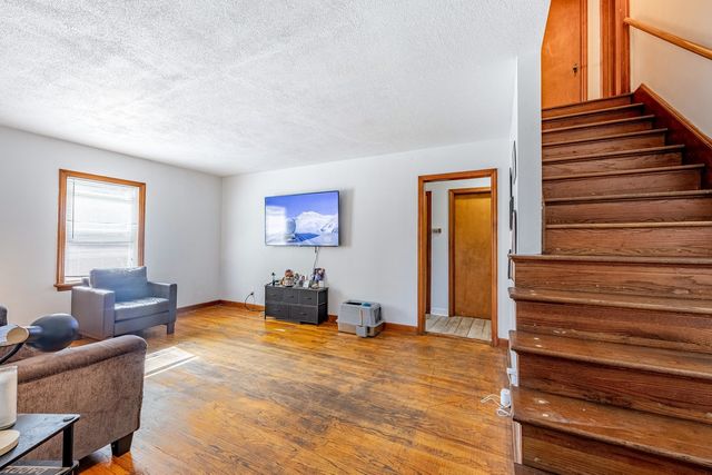 2910 E 138 Place, Burnham, IL 60633