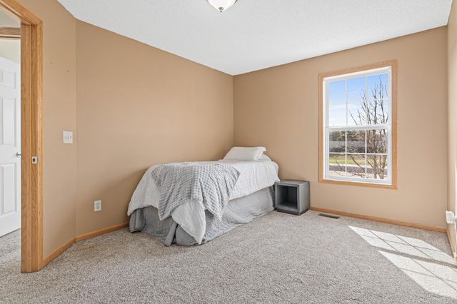 4108 Parker Trail, Robbinsdale, MN 55422