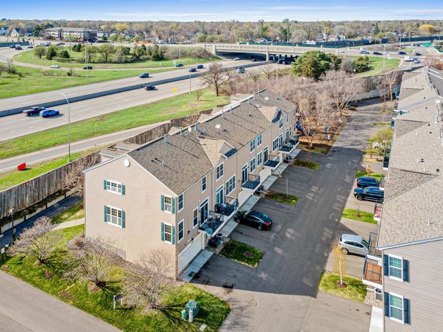 4108 Parker Trail, Robbinsdale, MN 55422