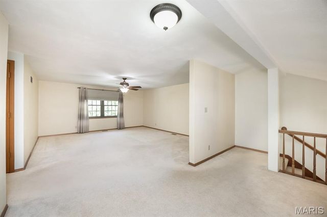 306 Northoak Drive, Collinsville, IL 62234
