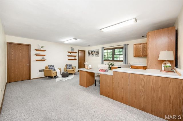 306 Northoak Drive, Collinsville, IL 62234