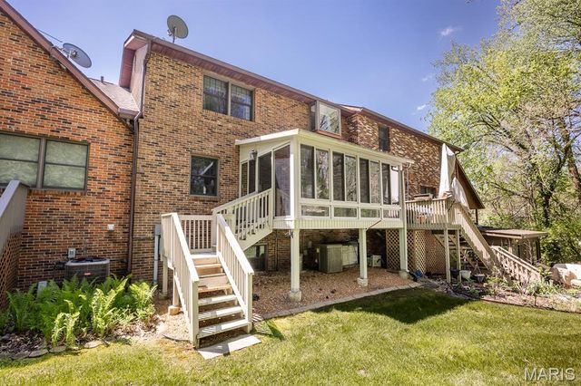 306 Northoak Drive, Collinsville, IL 62234