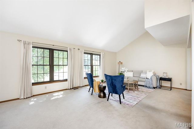 306 Northoak Drive, Collinsville, IL 62234