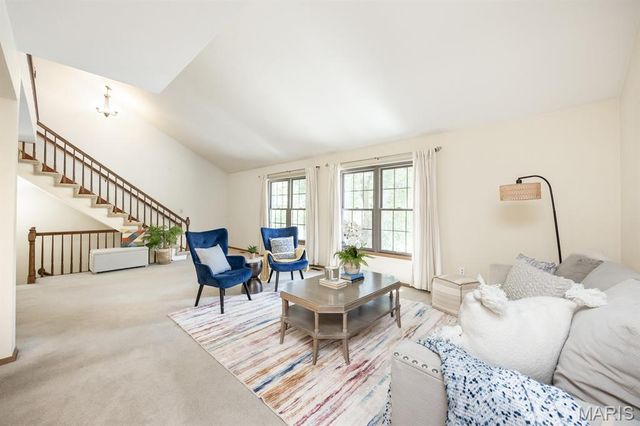 306 Northoak Drive, Collinsville, IL 62234