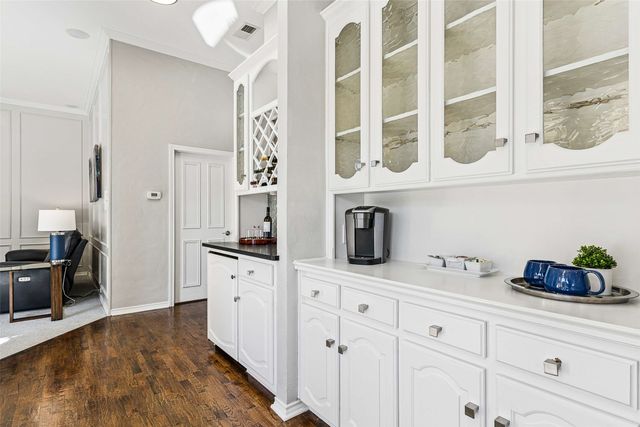 6716 Genstar Lane, Dallas, TX 75252