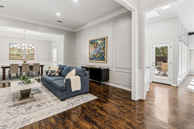 6716 Genstar Lane, Dallas, TX 75252