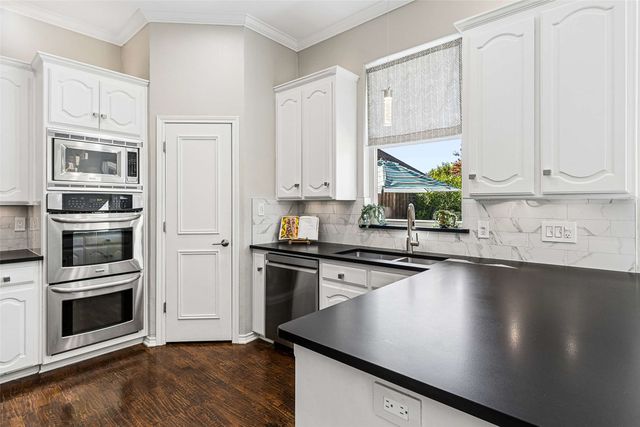 6716 Genstar Lane, Dallas, TX 75252
