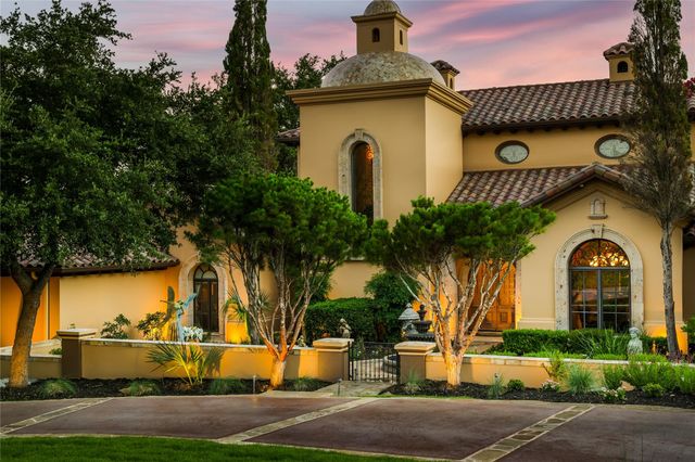 17803 Navigation LN, Lago Vista, TX 78645