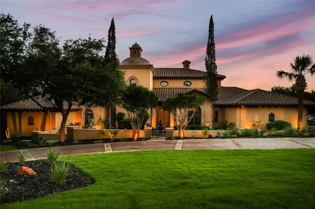 17803 Navigation LN, Lago Vista, TX 78645
