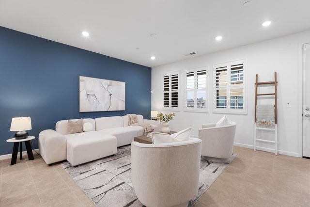 16330 RIDGEHAVEN DR UNIT 802, Castro Valley, CA 94578