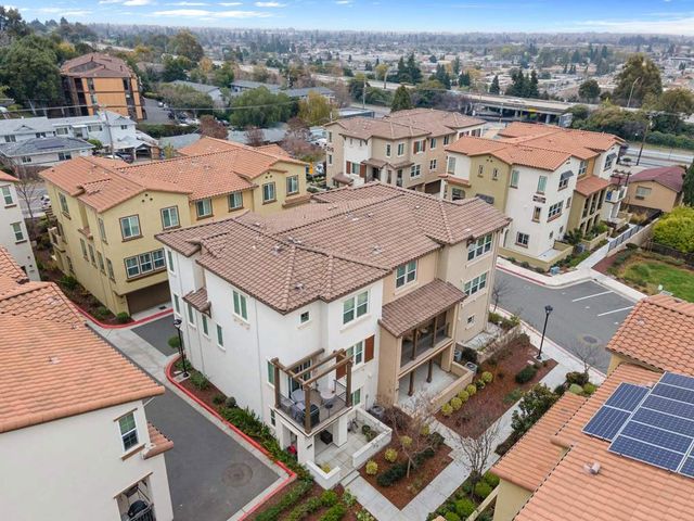 16330 RIDGEHAVEN DR UNIT 802, Castro Valley, CA 94578