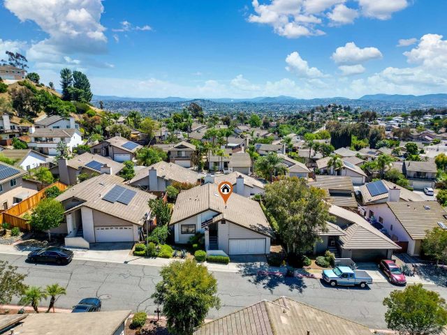 1943 Buckskin Glen, Escondido, CA 92027